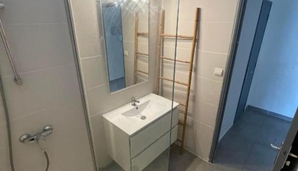 Logement �tudiant Studio &agrave; Avignon (84000)