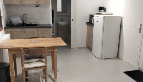Logement �tudiant Studio &agrave; Avignon (84000)