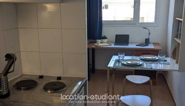 Logement �tudiant Studio &agrave; Avignon (84000)