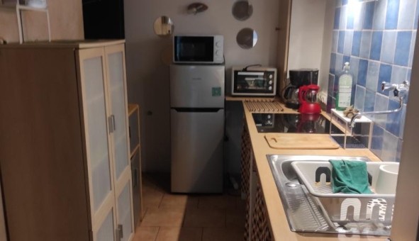 Logement �tudiant Studio &agrave; Avignon (84000)