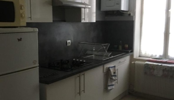 Logement �tudiant Studio &agrave; Avignon (84000)