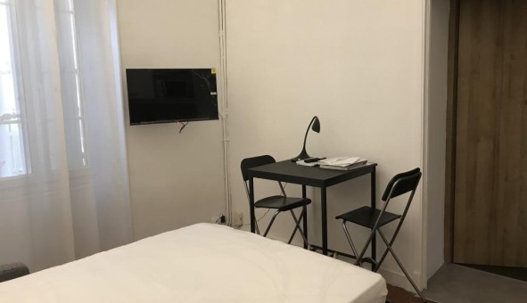Logement �tudiant Studio &agrave; Avignon (84000)