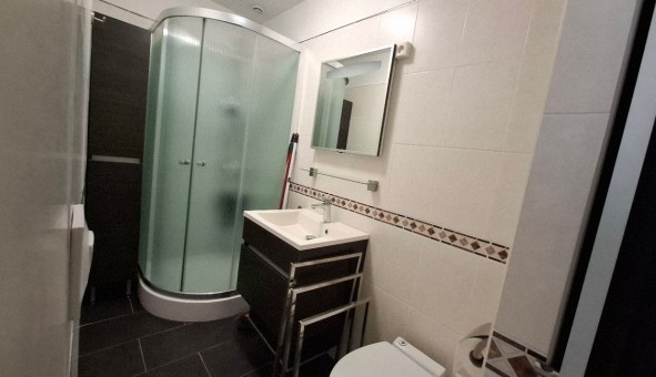 Logement �tudiant Studio &agrave; Avignon (84000)