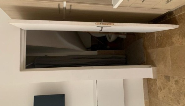 Logement �tudiant Studio &agrave; Avignon (84000)