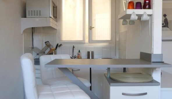 Logement �tudiant Studio &agrave; Avignon (84000)