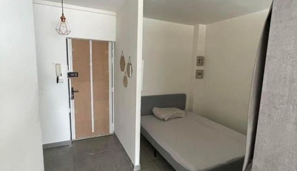 Logement �tudiant Studio &agrave; Avignon (84000)