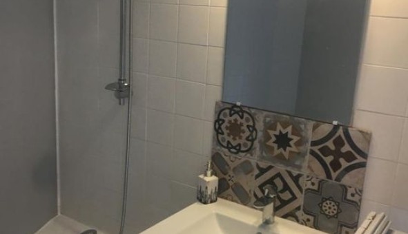 Logement �tudiant Studio &agrave; Avignon (84000)