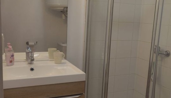 Logement �tudiant Studio &agrave; Avignon (84000)