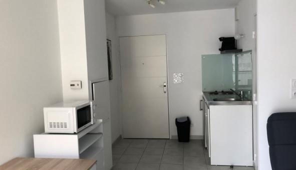 Logement �tudiant Studio &agrave; Avignon (84000)