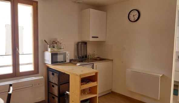 Logement �tudiant Studio &agrave; Avignon (84000)