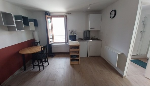 Logement �tudiant Studio &agrave; Avignon (84000)