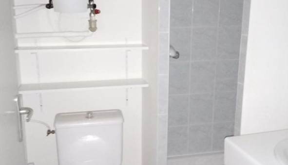 Logement �tudiant Studio &agrave; Avignon (84000)