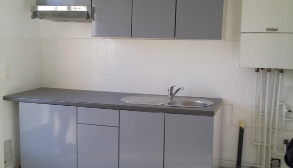 Logement �tudiant Studio &agrave; Avrainville (91630)