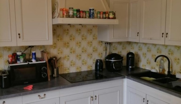 Logement tudiant Studio à Avrill (49240)