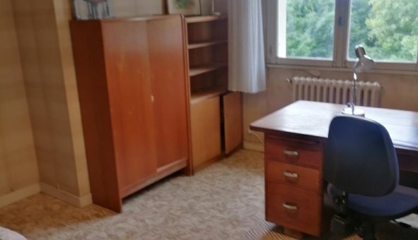 Logement tudiant Studio à Avrill (49240)