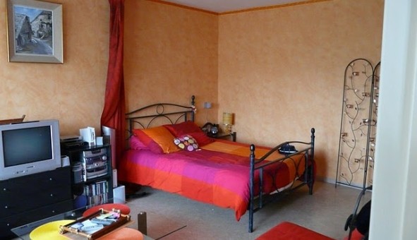 Logement tudiant Studio à Azy sur Marne (02400)