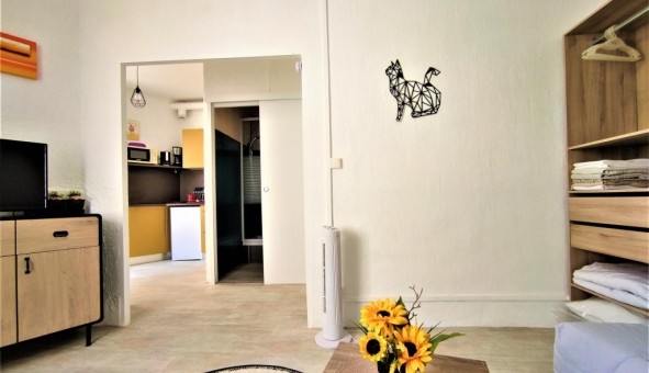 Logement tudiant Location Studio Vide Bages (11100)