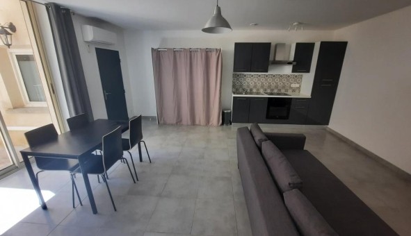 Logement �tudiant Studio &agrave; Bagnols sur C�ze (30200)