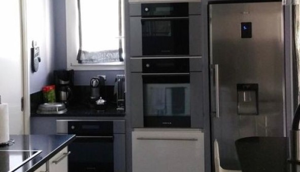 Logement �tudiant Studio &agrave; Bagnols sur C�ze (30200)