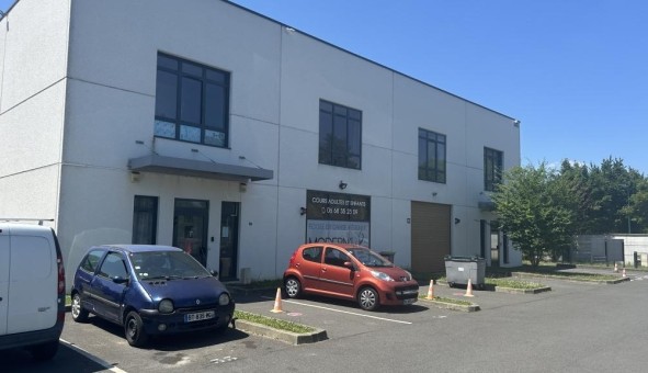 Logement tudiant Studio à Bailly Romainvilliers (77700)