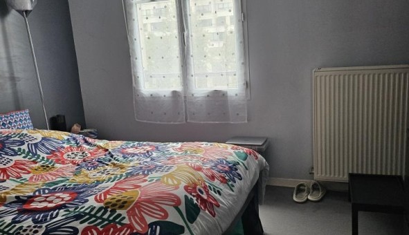 Logement �tudiant Studio &agrave; Bailly Romainvilliers (77700)