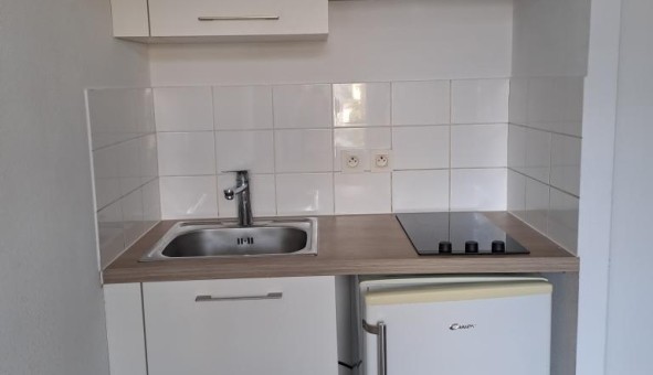 Logement tudiant Studio à Bains sur Oust (35600)