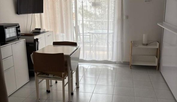 Logement tudiant Location Studio Vide Balaruc les Bains (34540)