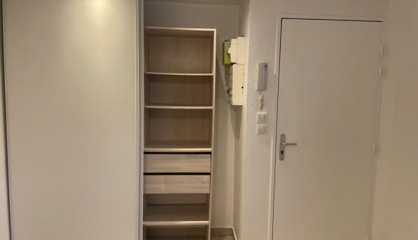 Logement tudiant Studio à Ballainvilliers (91160)