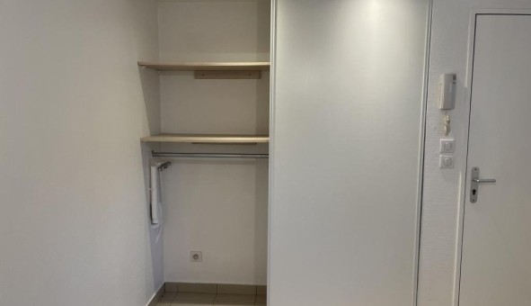 Logement tudiant Studio à Ballainvilliers (91160)