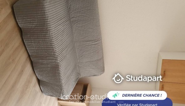 Logement étudiant Location Studio Meublé Bandol (83150)