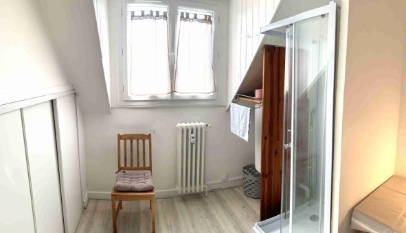 Logement étudiant Studio à Barberaz (73000)