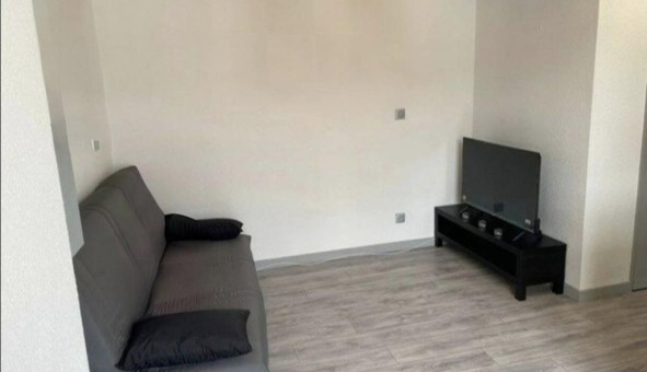 Logement tudiant Location Studio Vide Barberaz (73000)