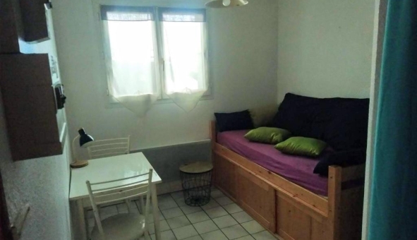 Logement tudiant Location Studio Vide Barberaz (73000)