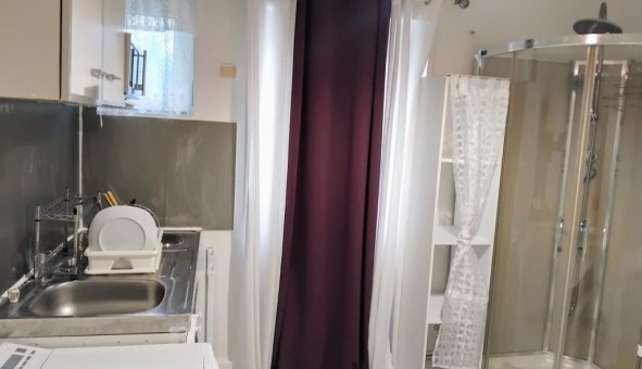 Logement tudiant Studio à Barbey (77130)