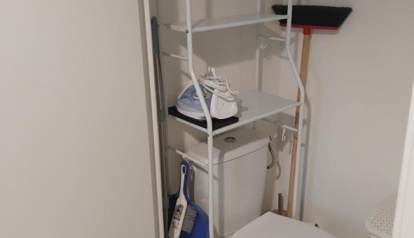 Logement tudiant Studio à Barbey (77130)