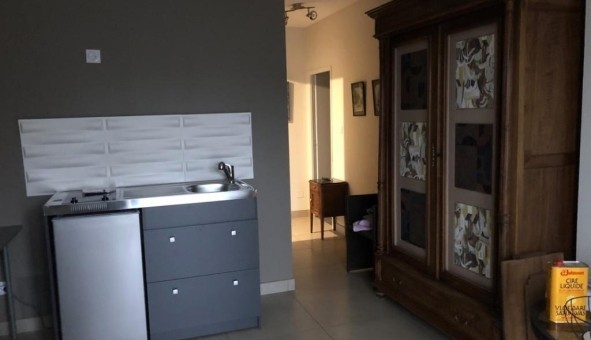 Logement tudiant Location Studio Vide Barby (73230)