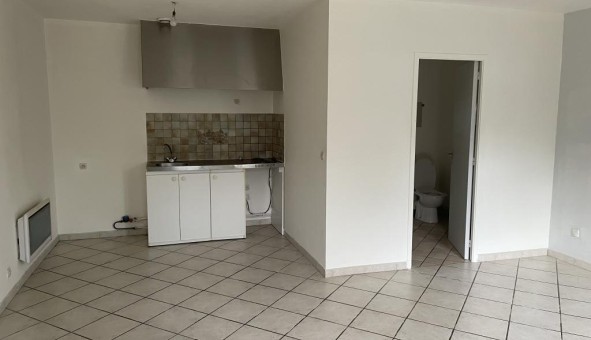 Logement tudiant Location Studio Vide Barcy (77910)