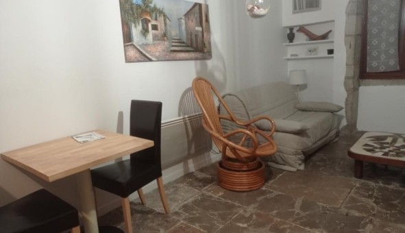 Logement tudiant Studio à Bardos (64520)