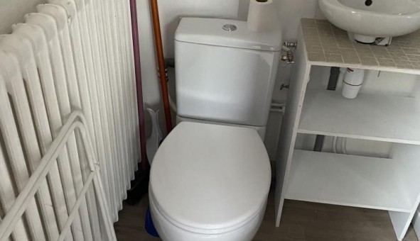 Logement tudiant Studio à Baudre (50000)