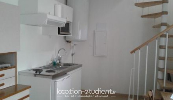 Logement tudiant Location Studio Vide Baug (49150)