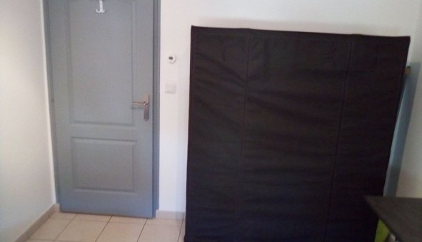 Logement �tudiant Studio &agrave; Baun� (49140)