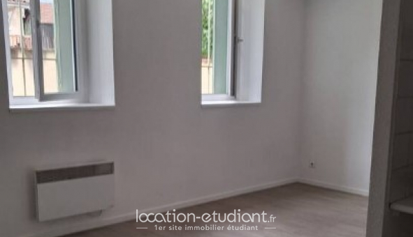 Logement tudiant Location Studio Vide Bazas (33430)