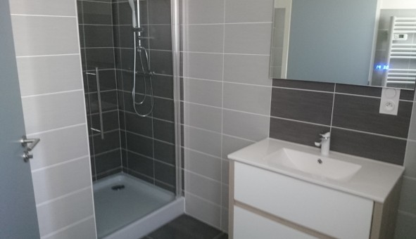 Logement �tudiant Studio &agrave; Beaurepaire (85500)