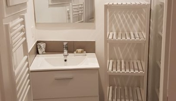 Logement �tudiant Studio &agrave; B�darrides (84370)