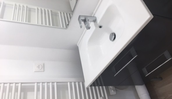 Logement tudiant Studio à Belfort (90000)