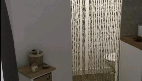 Logement �tudiant Studio &agrave; Belgentier (83210)