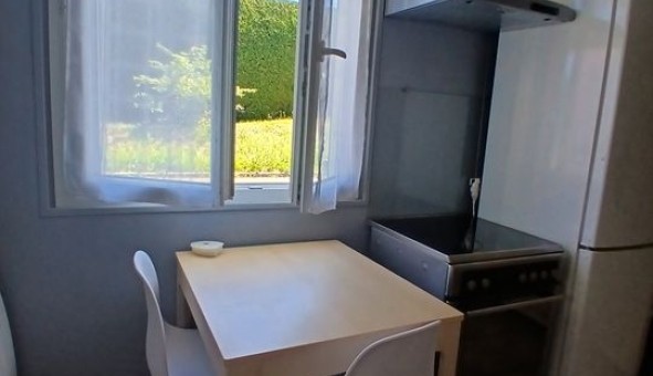 Logement �tudiant Studio &agrave; Bellerive sur Allier (03700)
