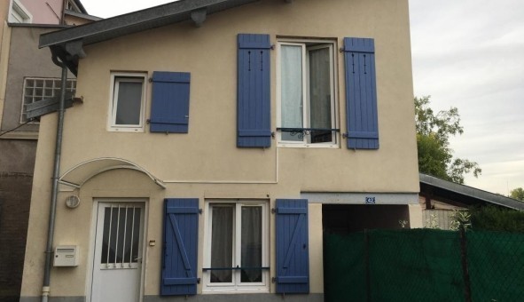 Logement tudiant Location Studio Vide Belmont sur Vair (88800)