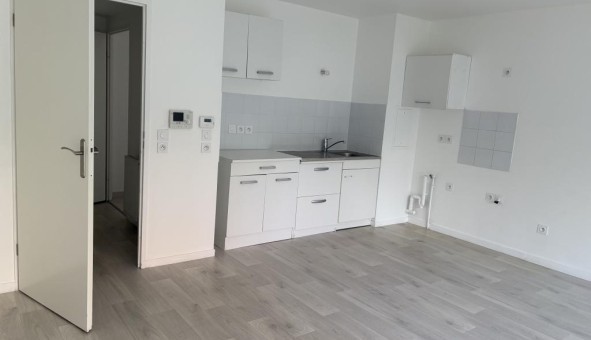 Logement tudiant Studio à Bennecourt (78270)