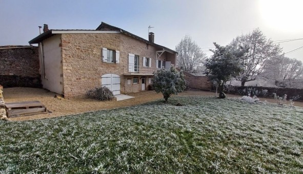 Logement �tudiant Studio &agrave; Berz� le Ch�tel (71960)